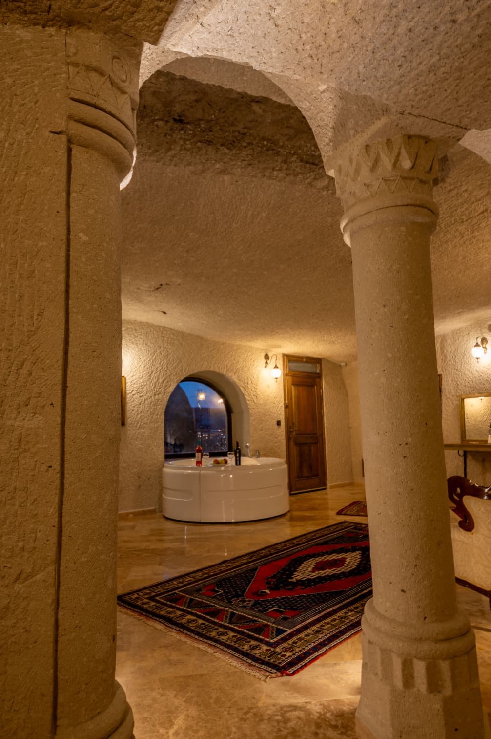 Room 108 · Queen Suite photo 29